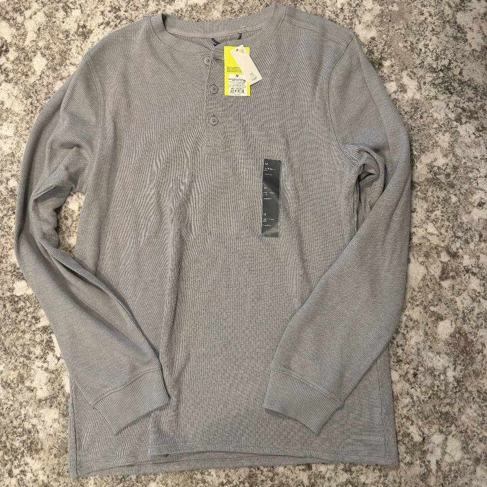 All In Motion Waffle Henley Shirt Medium Gray Long Sleeve Thermal NWT